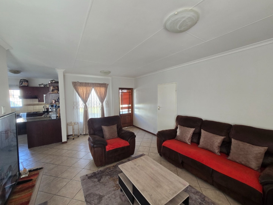 3 Bedroom Property for Sale in Hillside View Free State